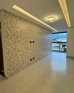 Sobrado com 3 Quartos à venda no Caiçara, Praia Grande