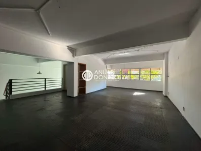 Ponto Comercial para alugar, 156m² no Santa Efigênia, Belo Horizonte