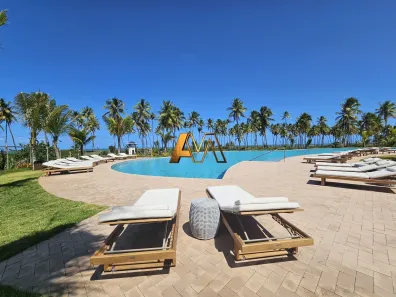 Lote/Terreno à venda, 700m² no Praia do Forte, Mata de São João