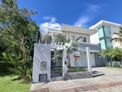 Casa com 3 Quartos à venda, 246m² no Pedra Branca, Palhoça