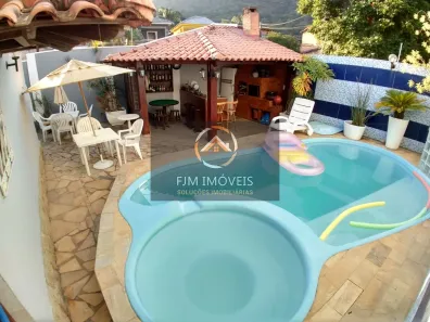 Casa com 3 Quartos à venda, 250m² no Maravista, Niterói
