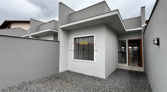 Casa com 2 Quartos à venda, 72m² no Morro do Meio, Joinville