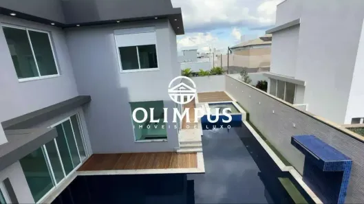 Sobrado com 5 Quartos para alugar, 700m² no Jardim Sul, Uberlândia