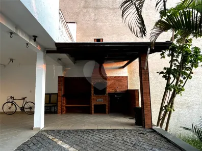 Sobrado com 4 Quartos à venda, 205m² no Vila Curuçá, Santo André