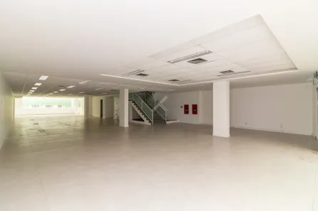 Ponto Comercial para alugar, 500m² no Menino Deus, Porto Alegre