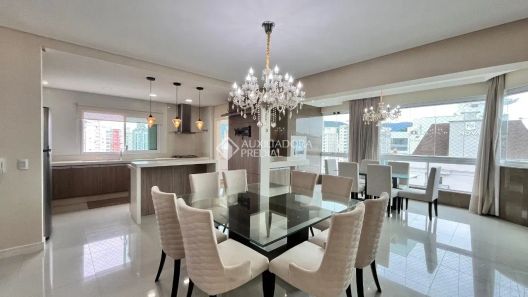 Apartamento com 4 Quartos à venda, 190m² no Meia Praia, Itapema