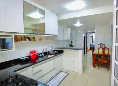 Sobrado com 3 Quartos à venda, 120m² no Conjunto Residencial Vista Verde, São Paulo