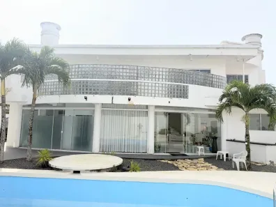 Casa de Condomínio com 4 Quartos à venda, 400m² no Rio Tavares, Florianópolis