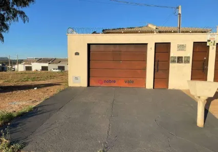 Casa com 2 Quartos para alugar, 80m² no Loteamento Bertaville, Palmas