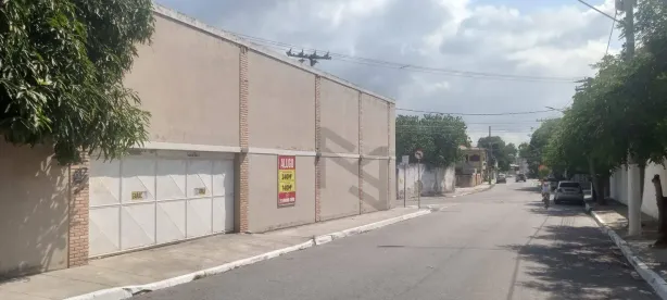Galpão/Depósito/Armazém para alugar, 240m² no Centro, São Pedro da Aldeia