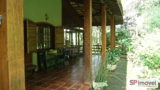 Casa de Condomínio com 3 Quartos para alugar, 280m² no Jardim Itatiaia, Embu das Artes