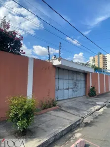 Casa com 4 Quartos à venda, 632m² no Jóquei, Teresina