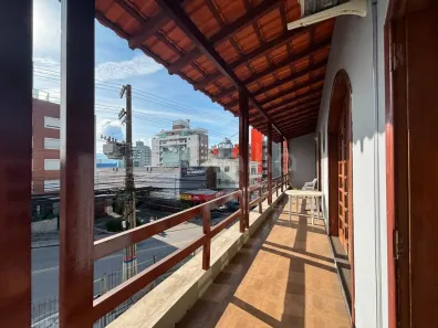 Casa com 7 Quartos à venda, 716m² no Agronômica, Florianópolis
