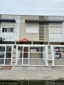 Sobrado com 2 Quartos à venda, 74m² no Tramandaí, Tramandaí