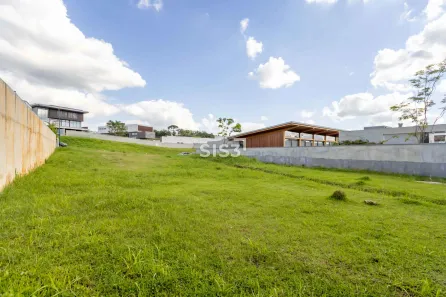 Lote/Terreno à venda, 770m² no Cidade Industrial, Curitiba