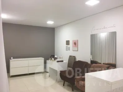 Ponto Comercial à venda, 76m² no Custódio Pereira, Uberlândia