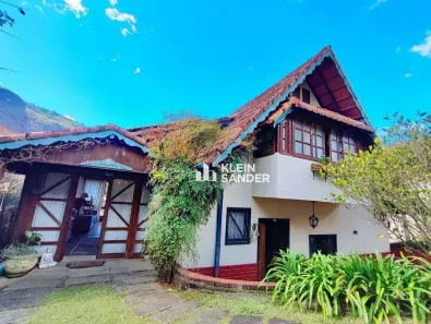 Casa de Condomínio com 4 Quartos à venda, 250m² no Cônego, Nova Friburgo