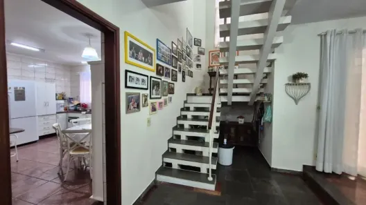 Sobrado com 2 Quartos à venda, 425m² no Jardim Alvorada, São José dos Campos