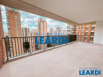 Apartamento com 2 Quartos à venda, 192m² no Vila Nova Conceição, São Paulo