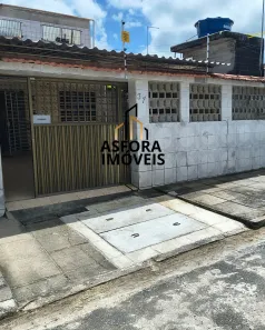 Casa com 3 Quartos à venda, 180m² no Barro, Recife