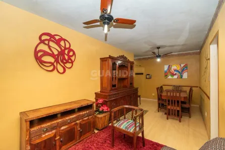 Apartamento com 2 Quartos para alugar, 64m² no Medianeira, Porto Alegre