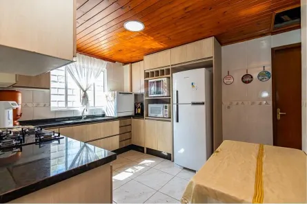 Casa com 2 Quartos à venda, 90m² no Roça Grande, Colombo