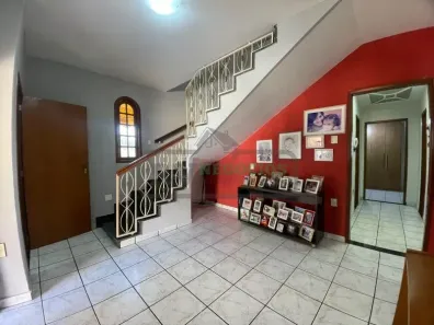 Casa com 4 Quartos à venda, 240m² no Bonfim, Juiz de Fora