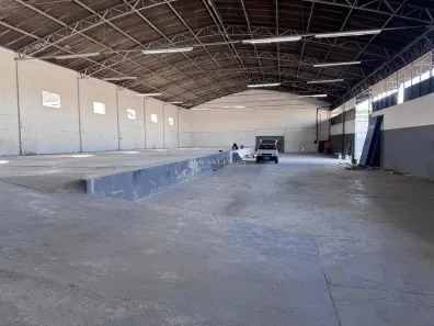 Galpão/Depósito/Armazém para alugar, 1120m² no Chácaras Reunidas, São José dos Campos