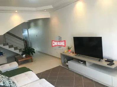 Sobrado com 3 Quartos à venda, 306m² no Jardim Las Vegas, Santo André