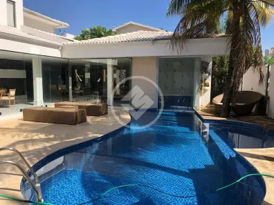 Casa de Condomínio com 5 Quartos à venda, 500m² no Residencial Granville, Goiânia