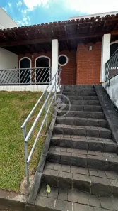 Casa com 5 Quartos à venda, 216m² no Tabajaras, Uberlândia