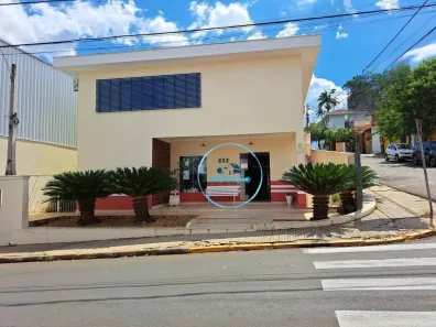 Sobrado com 6 Quartos à venda, 343m² no Centro, São Pedro