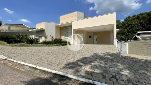 Casa de Condomínio com 3 Quartos à venda, 352m² no Caxambu, Jundiaí