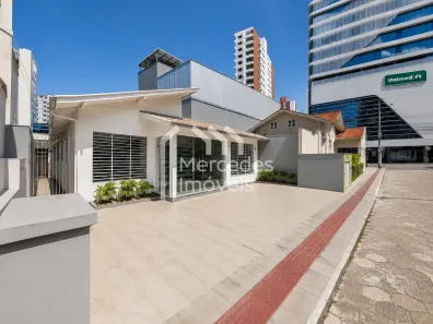 Imóvel Comercial com 1 Quarto para alugar, 200m² no Centro, Itajaí