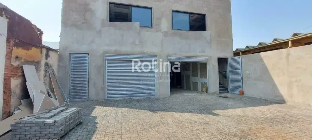 Ponto Comercial para alugar, 520m² no Nossa Senhora Aparecida, Uberlândia