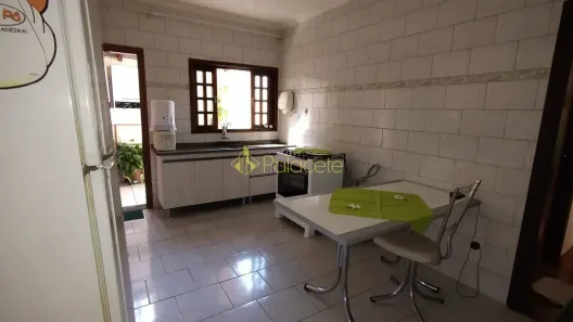 Casa com 3 Quartos à venda, 179m² no Jardim Boa Vista, Pindamonhangaba