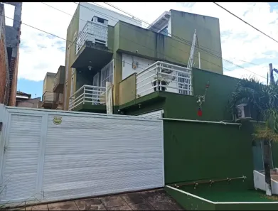 Casa com 2 Quartos para alugar, 86m² no Maria Turri, Rio das Ostras