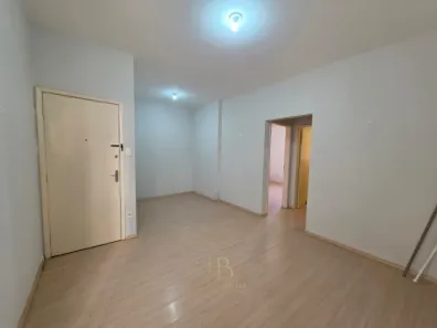 Apartamento com 2 Quartos à venda, 68m² no Centro, Londrina