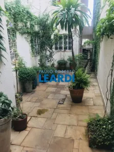 Casa com 3 Quartos à venda, 140m² no Vila Pompéia, São Paulo