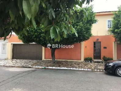 Casa com 3 Quartos à venda, 420m² no Jardim Califórnia, Cuiabá