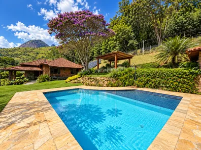 Casa de Condomínio com 5 Quartos à venda, 550m² no Corrêas, Petrópolis
