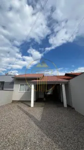 Casa com 2 Quartos para alugar, 70m² no Centro, Tijucas