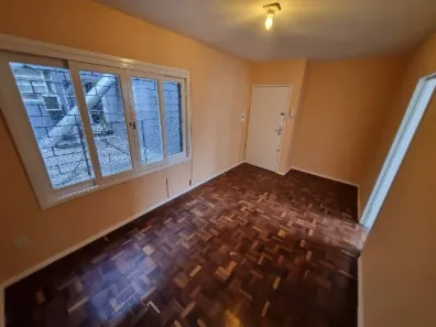Kitnet com 1 Quarto para alugar, 30m² no Praia de Belas, Porto Alegre