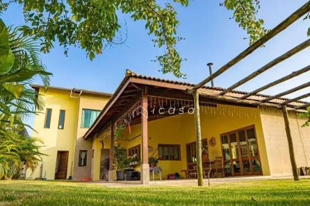 Fazenda/Sítio com 2 Quartos à venda, 289m² no Chácaras Santa Rita, Caçapava