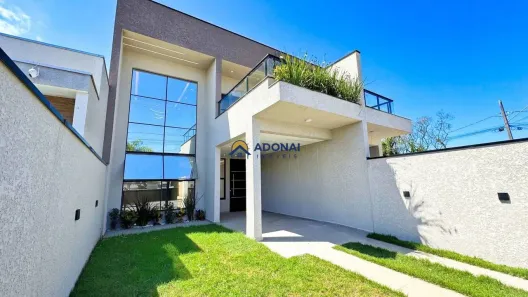 Sobrado com 4 Quartos à venda, 250m² no Beijatuba, Guaratuba