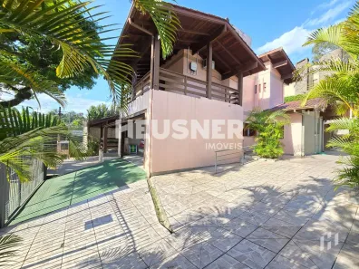 Casa com 3 Quartos à venda, 299m² no Jardim Mauá, Novo Hamburgo