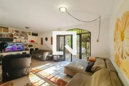 Casa com 3 Quartos à venda, 250m² no Vila Mariana, São Paulo