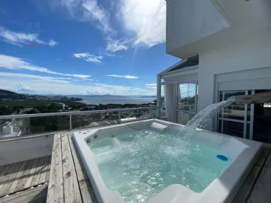 Cobertura com 3 Quartos à venda, 282m² no Itacorubi, Florianópolis