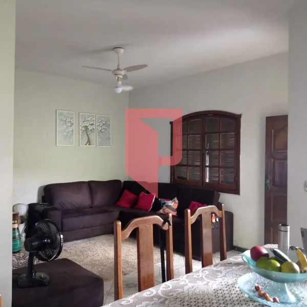 Casa com 3 quartos — Santo André, Belo Horizonte