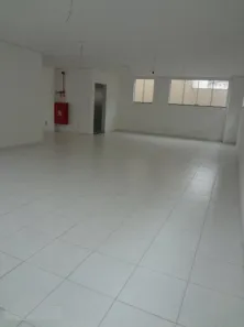 Prédio Comercial para alugar, 1396m² no Baeta Neves, São Bernardo do Campo